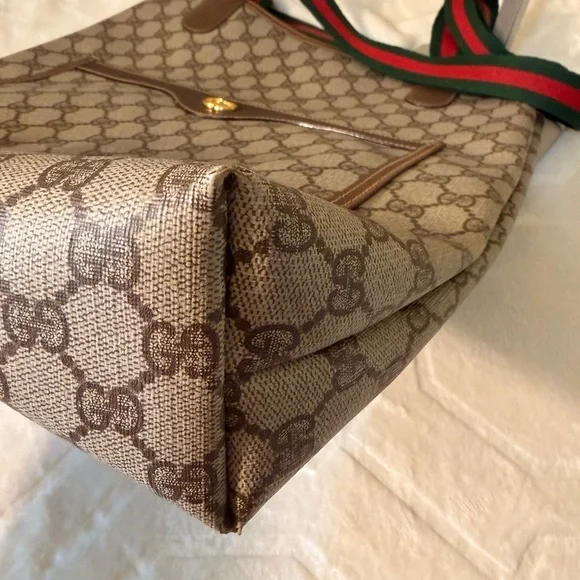 Gucci Beige and Brown Signature Tote - Picture 7 of 16